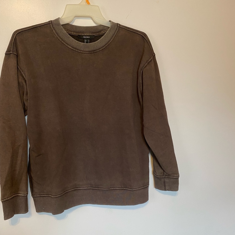 Sweatshirt